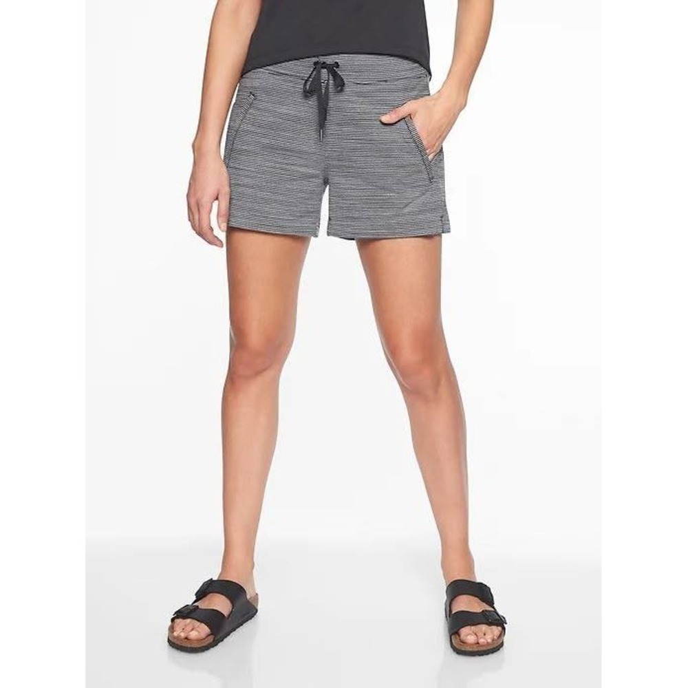 Athleta Shorts Women XS Grey White Striped Drawstring Zipper Pockets Activewear